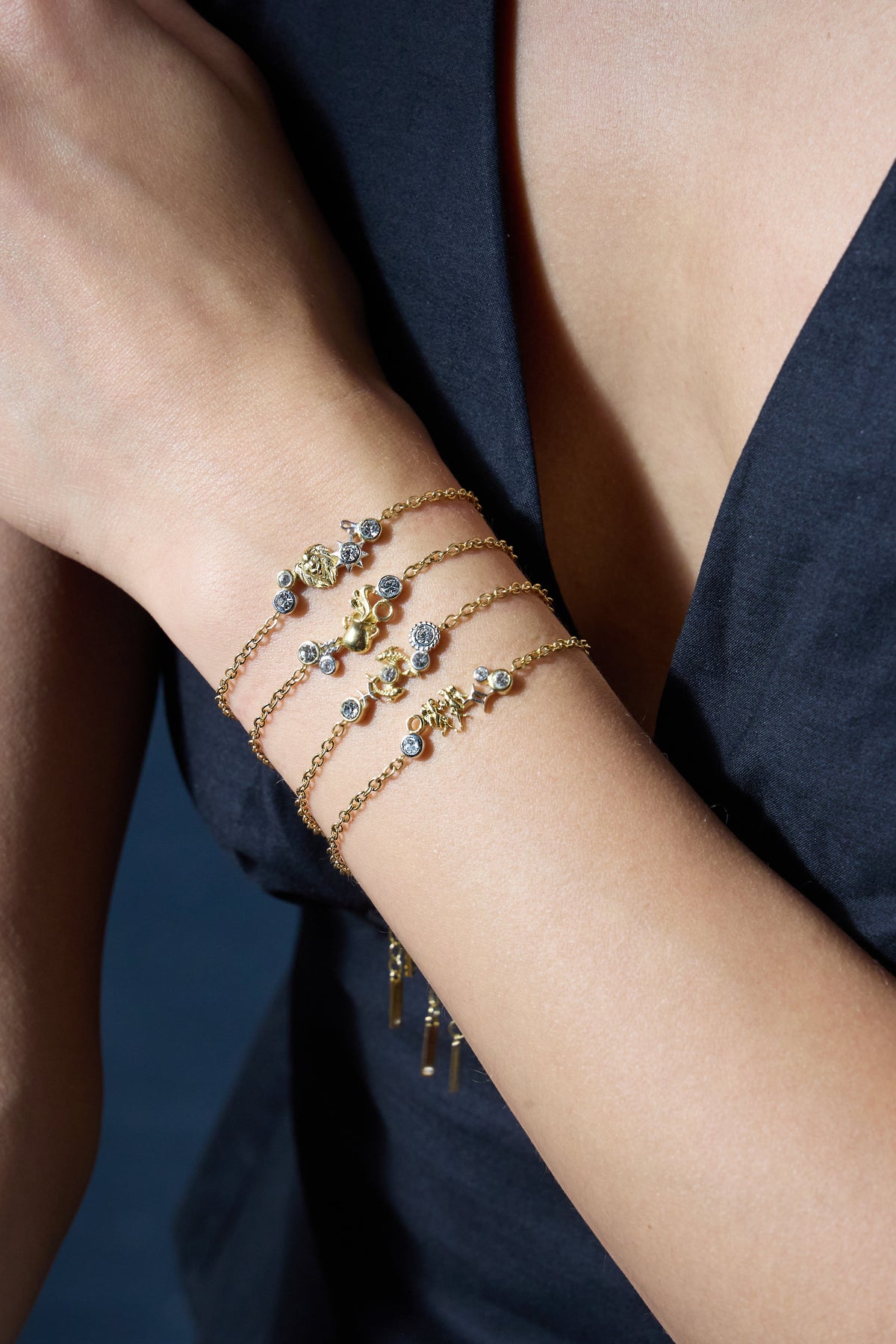 Alex and Ani Scorpio Symbol Inline Bracelet
