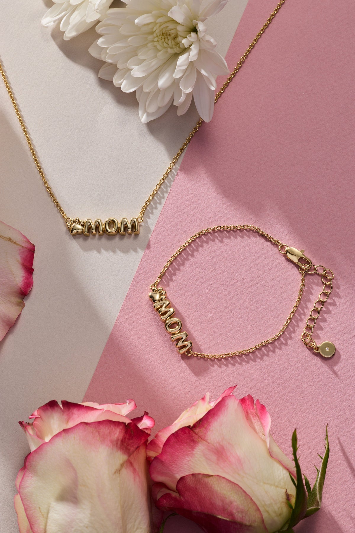 Alex and Ani Pet Mom Nameplate Necklace