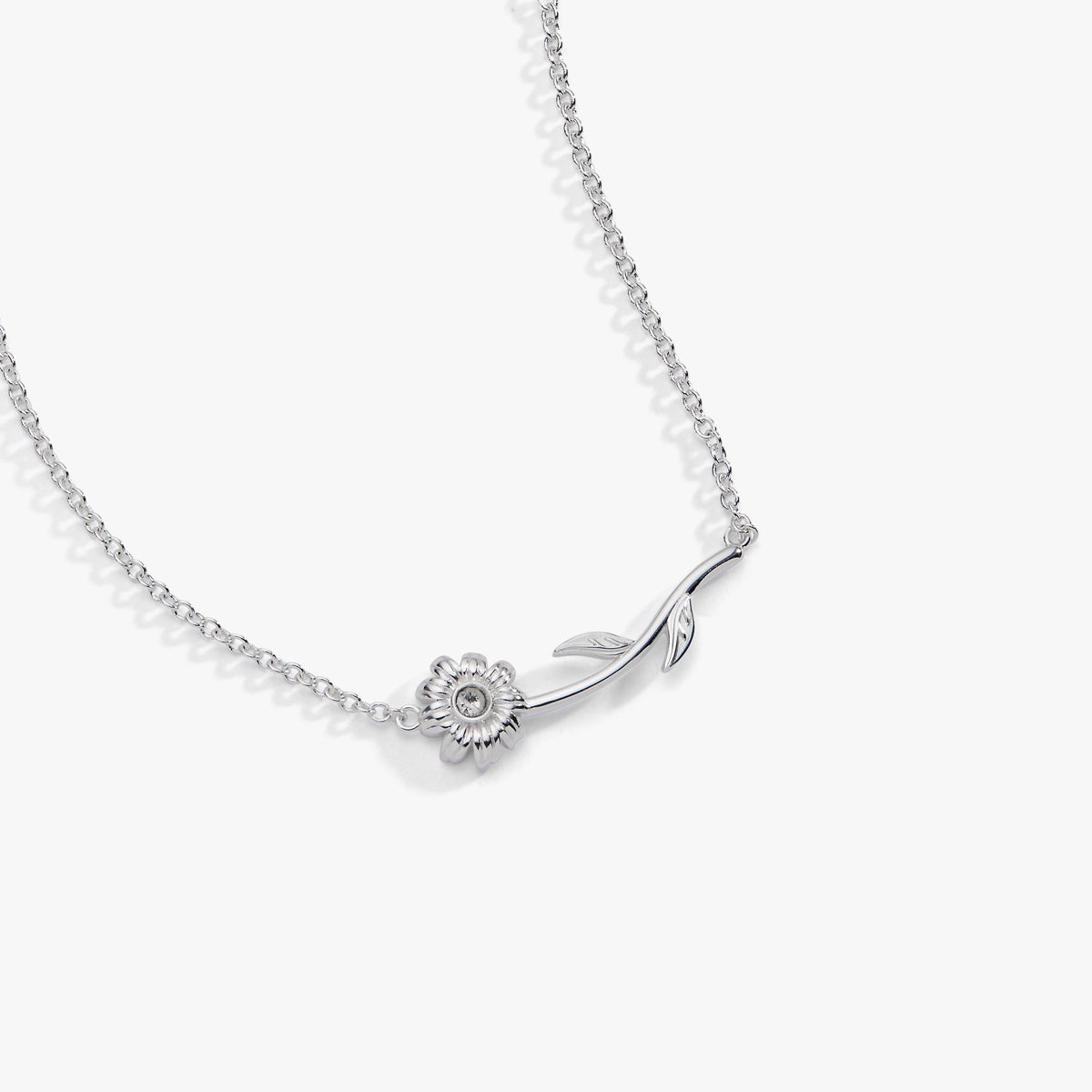 Alex and Ani Daisy Inline Necklace