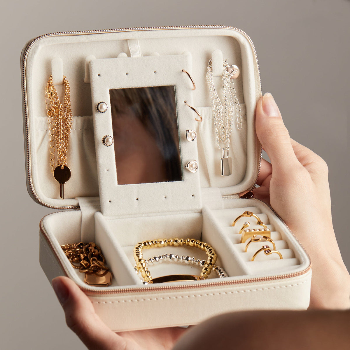 Alex and Ani ALEX AND ANI Symbols Travel Jewelry Case