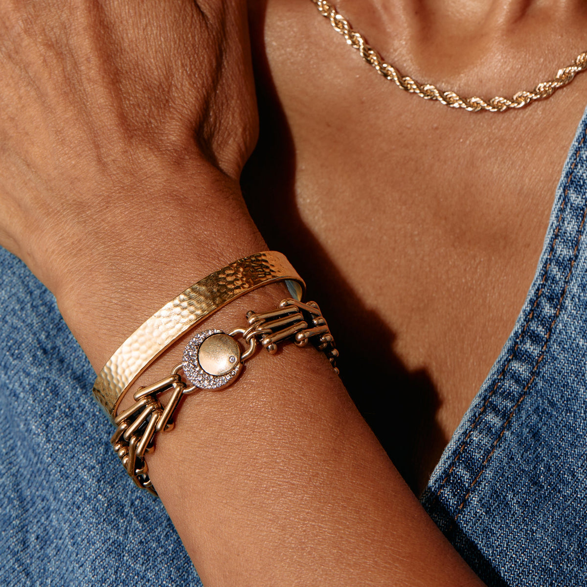 Alex and Ani Wanderer Chain Statement Bracelet