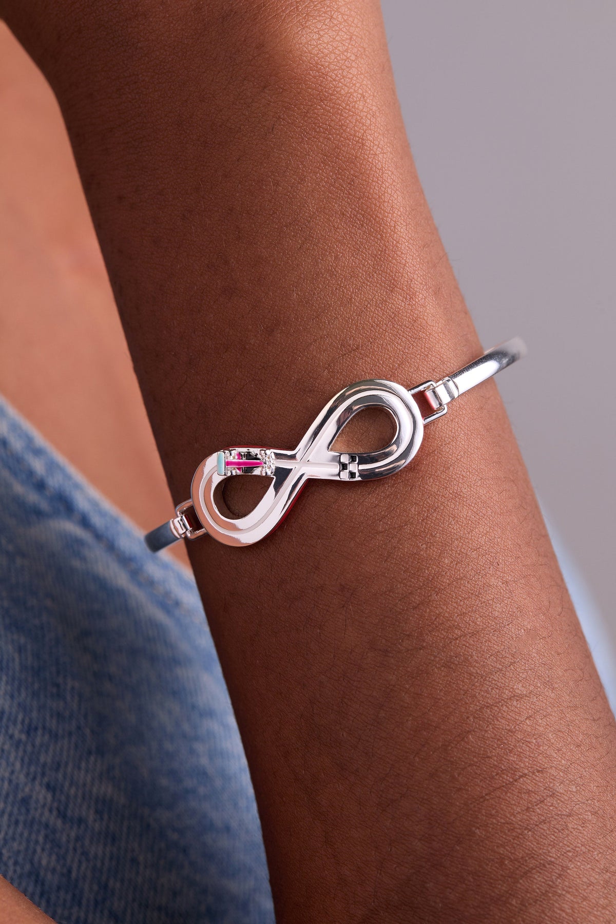 Alex and Ani Hot Wheels™ Figure 8 Tension Bangle