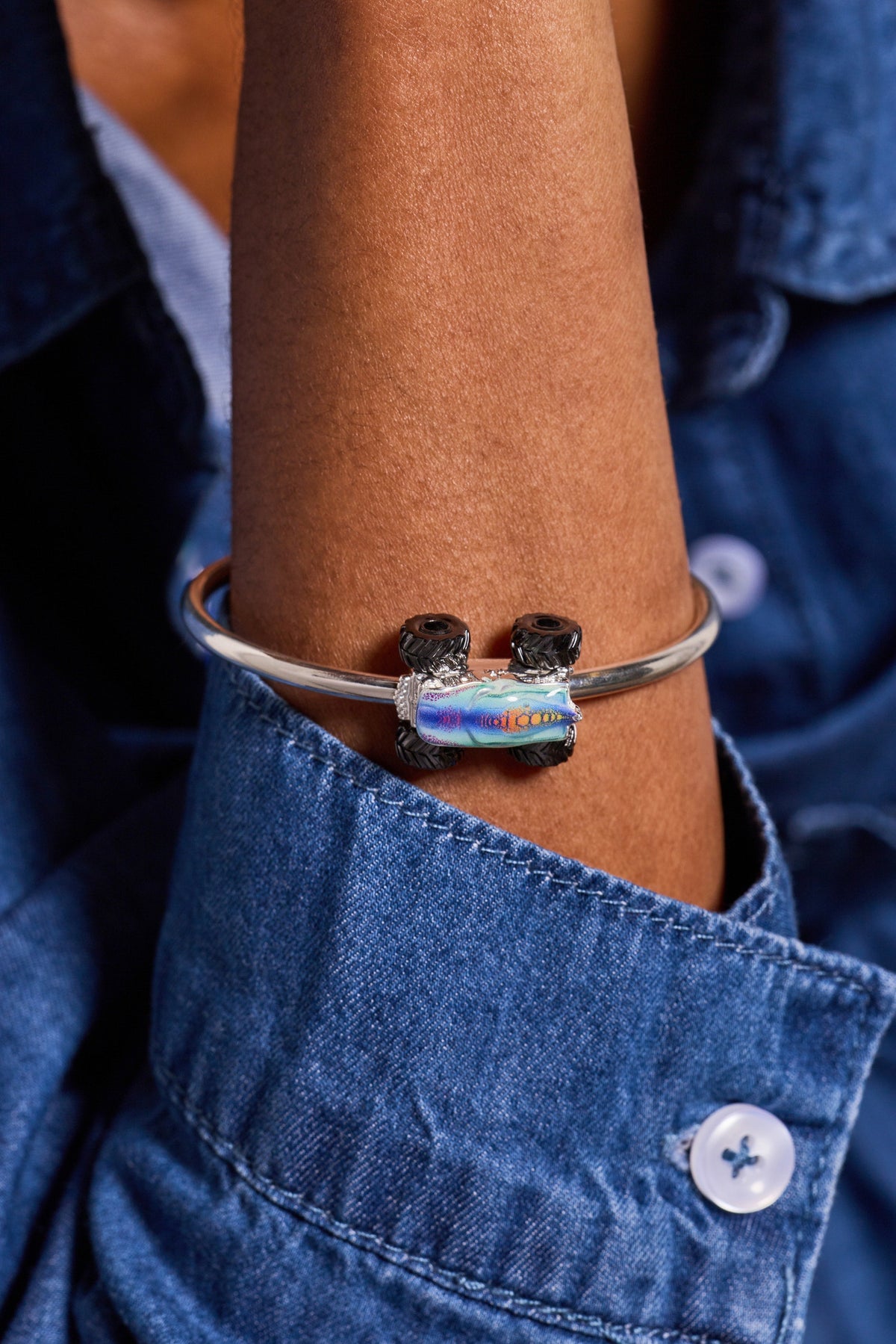 Alex and Ani Hot Wheels™ Mega Wrex Moveable Cuff