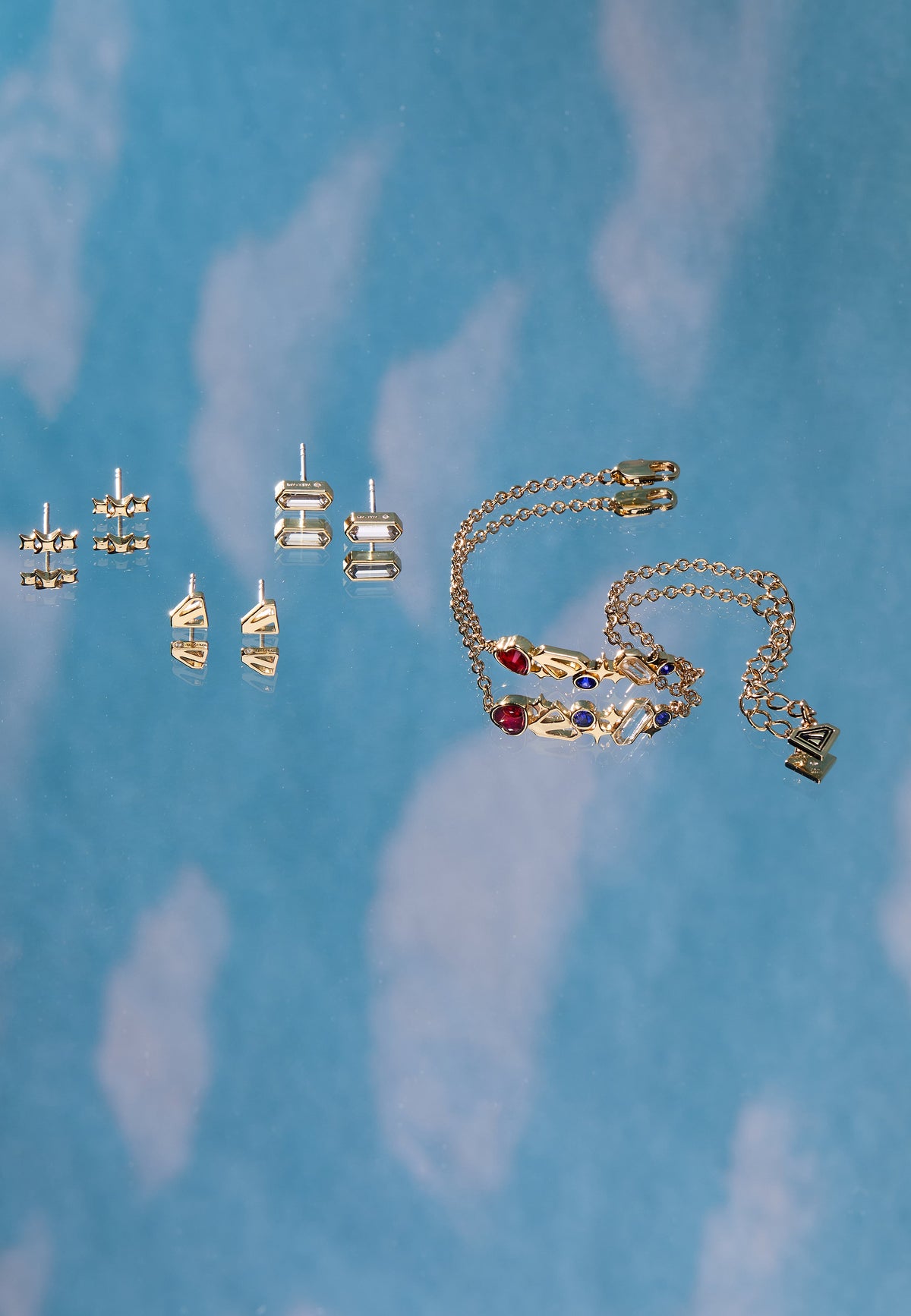 Alex and Ani SUPERMAN™ Stud Set