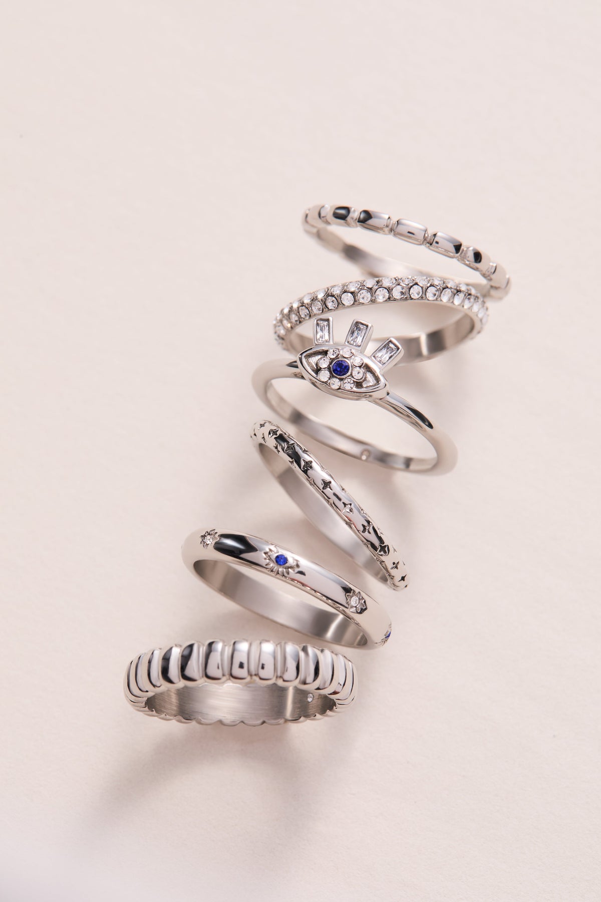 Alex and Ani 3 ring set-ribbed texture