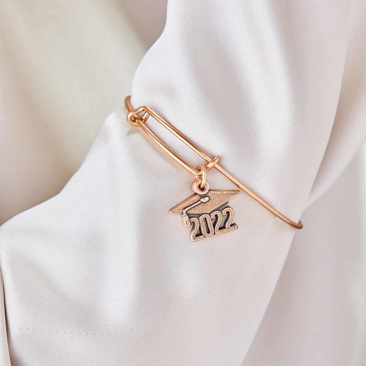 Alex and Ani 2022 Graduation Cap Charm Bangle Bracelet